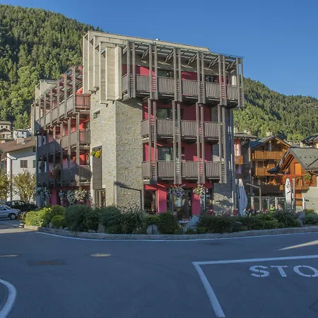 Hotel Ambrosini-3